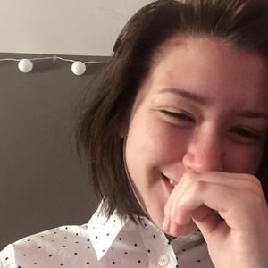 Meet your Posher, Avery